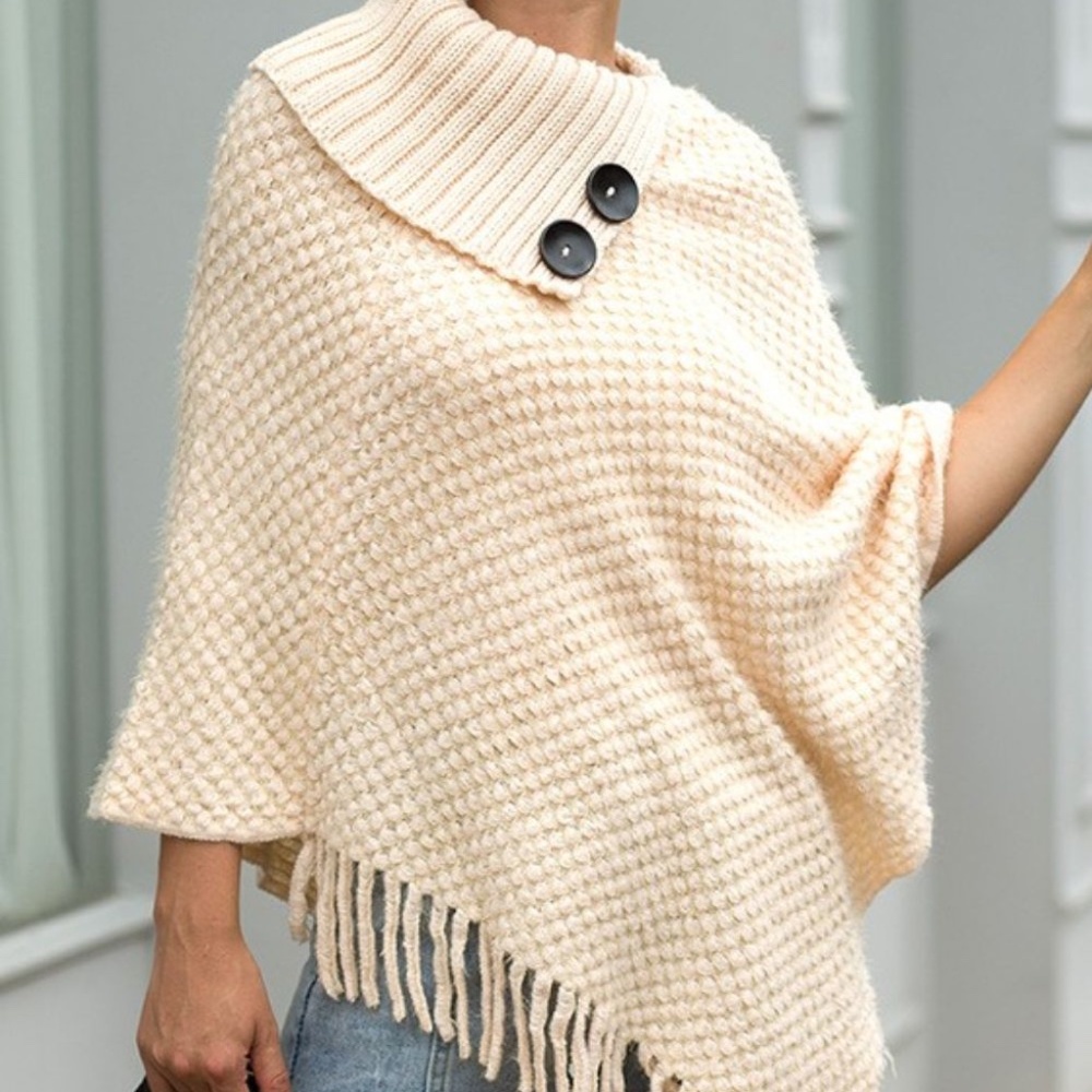 Women's Decorative Button Fringe Hem Poncho